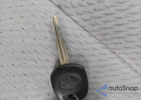 2014 Toyota Sienna Le V6 8 Passenger from USA, damaged, VIN 5TDKK3DC3ES409140